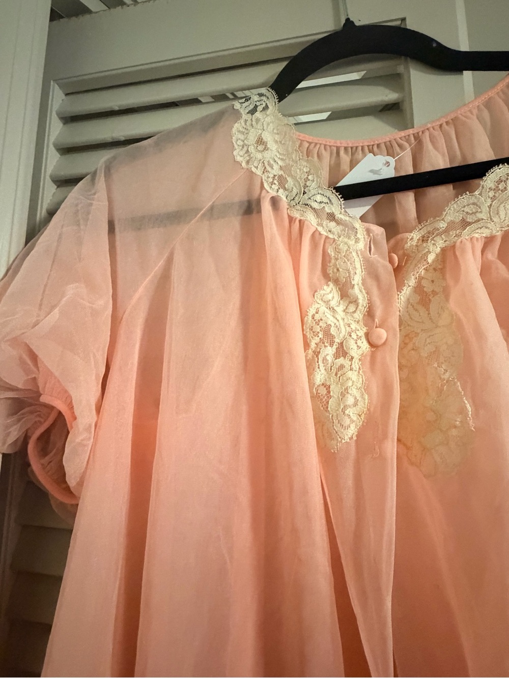 Vintage Sheer Peach Lace-Trim Nightgown cover KAYSER - Picture 2 of 6